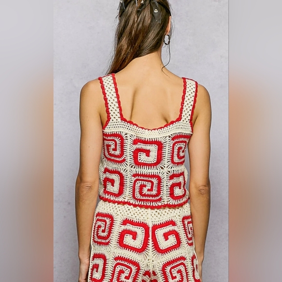 #1136 POL Red Maze Crochet Set - Picture 5 of 12